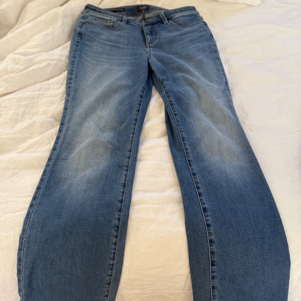 NYDJ Marilyn Straight Leg Size 10